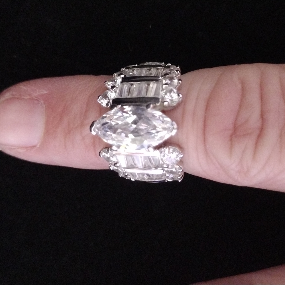 NEW Sterling Silver Cubic Zirconia Diamond Ring Size 5.75 item #021